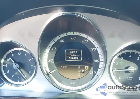 2012 Mercedes-Benz E 350 4Matic z USA, uszkodzony, nr VIN WDDHF8JB6CA547259